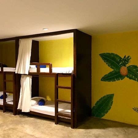 Coco Pod Siargao Hostel Хенерал Луна Екстериор снимка