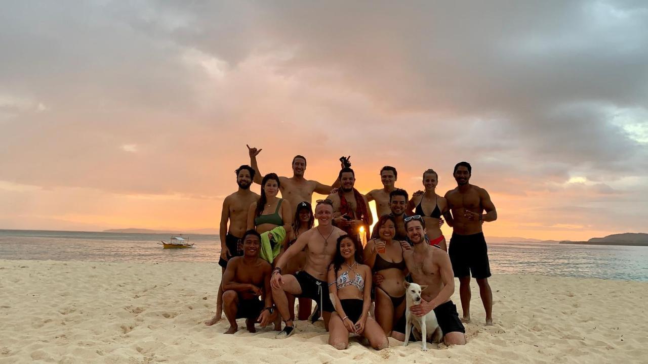 Coco Pod Siargao Hostel Хенерал Луна Екстериор снимка